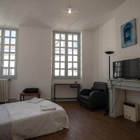 Hyper Centre - 3 Chambres - Gare - Wifi - Cosy Bourg-en-Bresse Extérieur photo